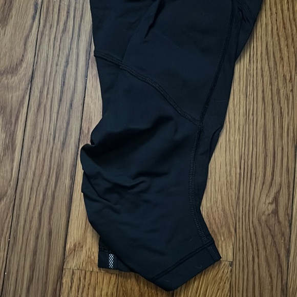 Lululemon crop 17” leggings sz 6 - Picture 3 of 7